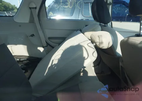 2008 Ford Escape Xlt from USA, damaged, VIN 1FMCU03128KE02278